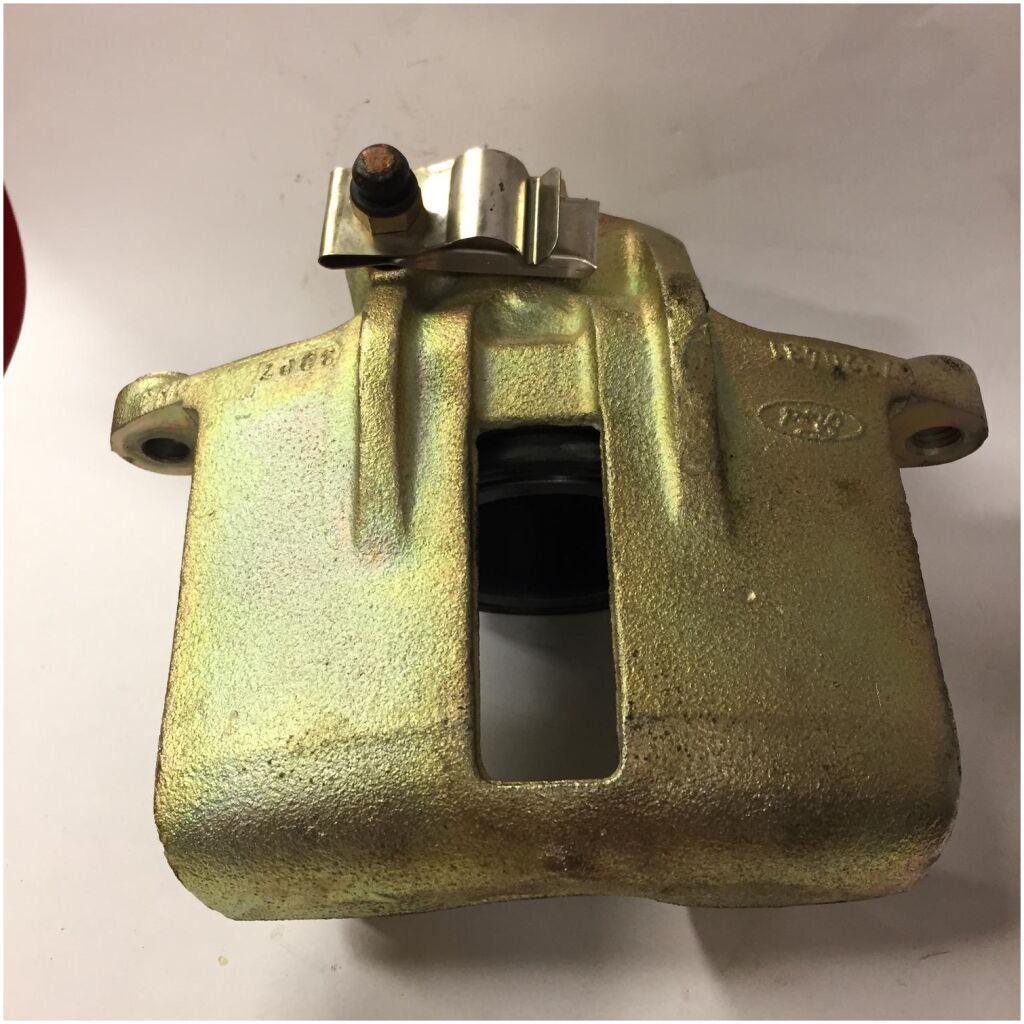 BROMSOK VÄNSTER FRAM FORD FUSION 06-12 & SIERRA 82-87 5023220 , 67320431