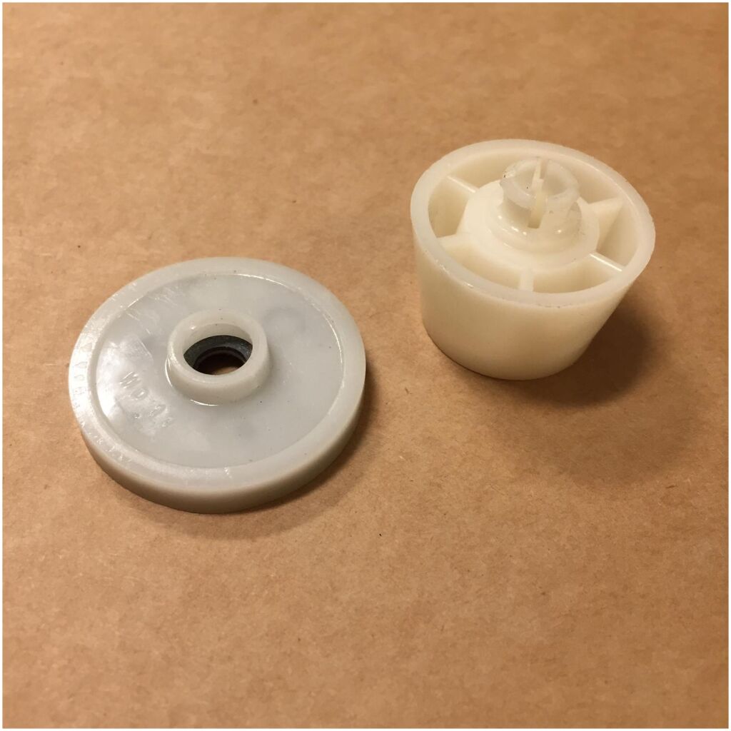 Stop Clips mini-ventilationsruta Ford 1973-74, 19040