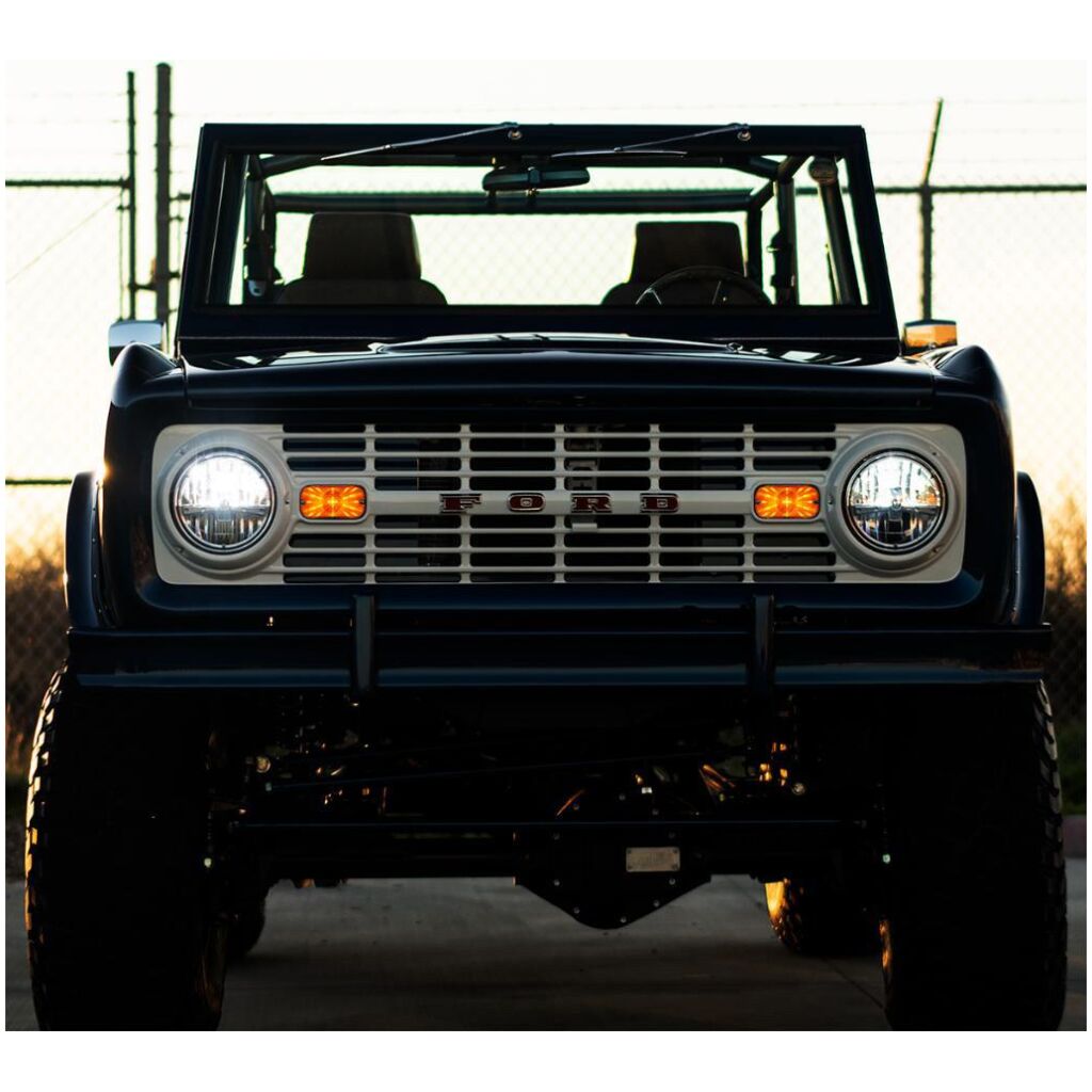 25 LED Amber Parking/Signal Light For 1966-68 Ford Bronco