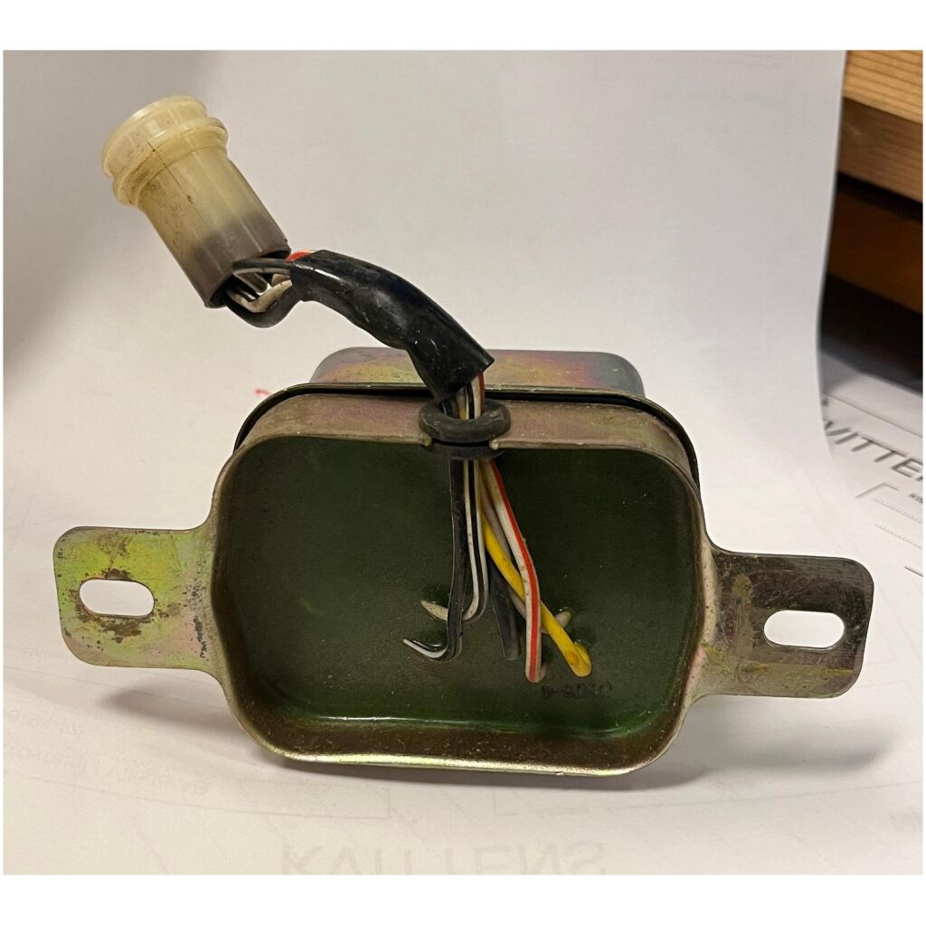 Laddningsrelä Datsun mfl , Worldparts W33-257