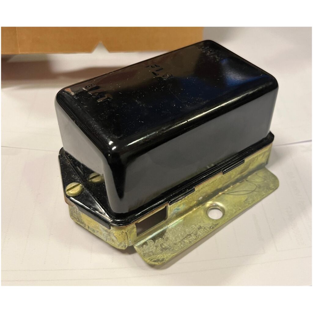 Laddningsrelä 12V 30-40A pos/neg ground renoverat , VBO-6201B