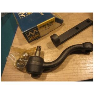 HJÄLPSTYRARM MOOG K5165 OLDSMOBILE 1965-70 UTOM TORONADO