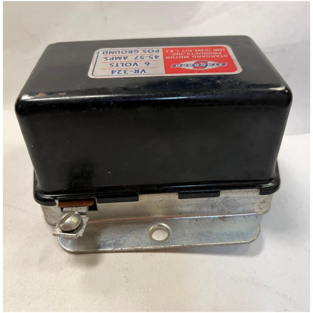 Laddningsrelä 6v 45-57Amp pos grd Chry Dodge 1949-54 Standard Motor VR-324