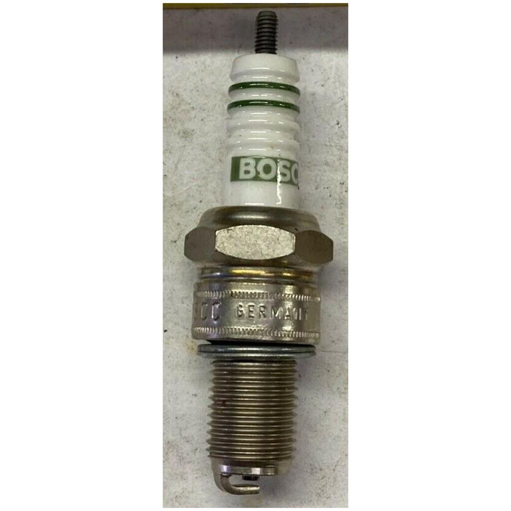 TÄNDSTIFT CHEVROLET GMC DODGE VW HONDA TOYOTA 1966-83, BOSCH W8CC