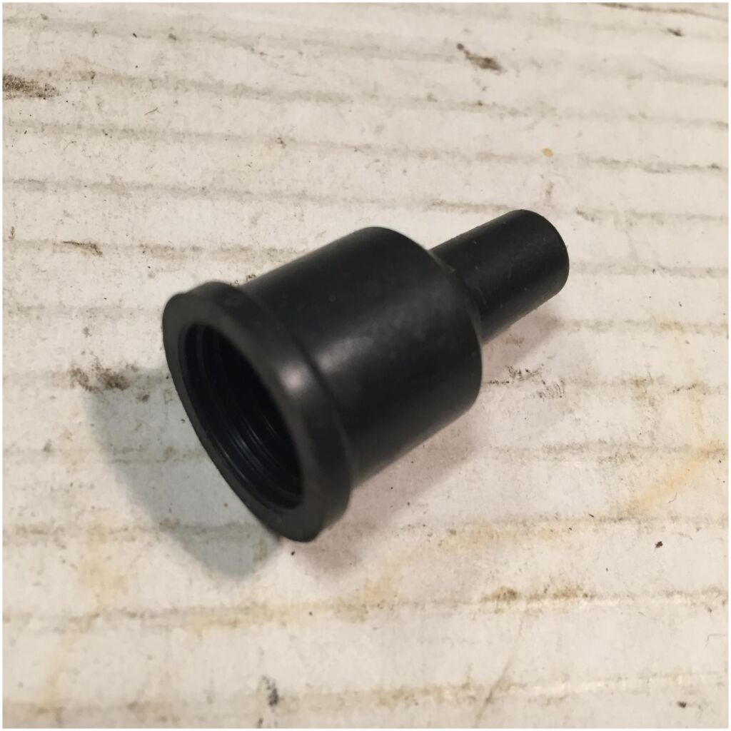 NIPPEL TILL FÖRDELARE 7mm N , NAPA 7556