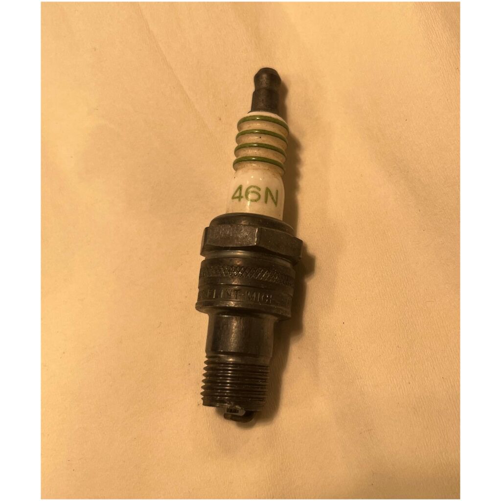 TÄNDSTIFT AC DELCO 46N passar bland annat chevrolet 6 cyl 1963-69 NOS