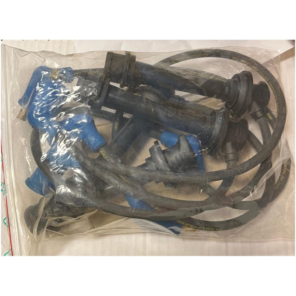 Tändkabelsats 7mm 4-cylinder import , Delco 12350867 , 7240