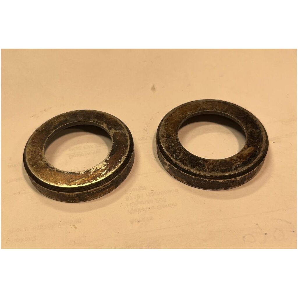 2 Packboxar IHC International 75084-HA