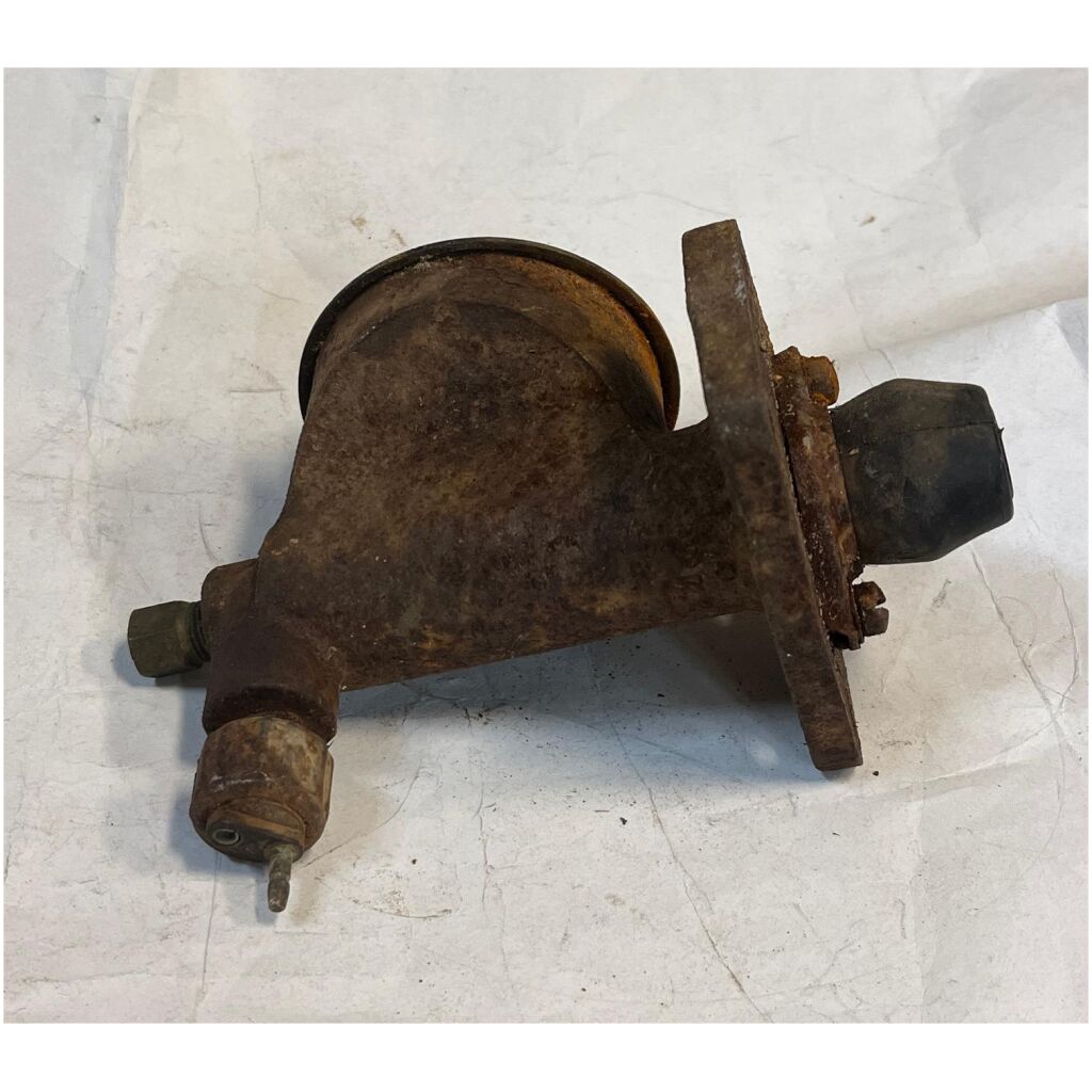 Huvudcylinder trumbroms fram med servo 4,6,8-cyl Chrysler Dodge Plymouth