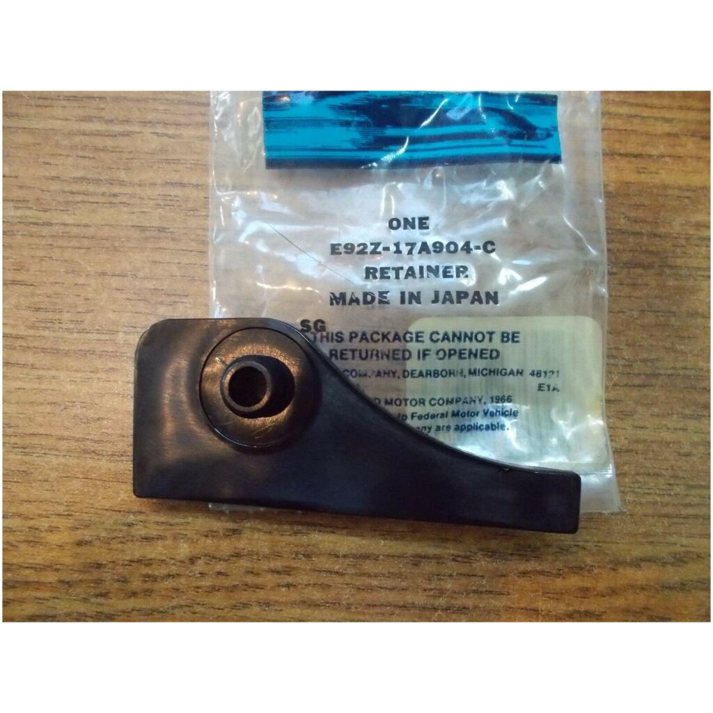 NOS FÖRLÄNGNINGSHÅLLARE BAKRE STÖTFÅNGARE FORD PROBE 1989-92, FORD E92Z-17A904-C