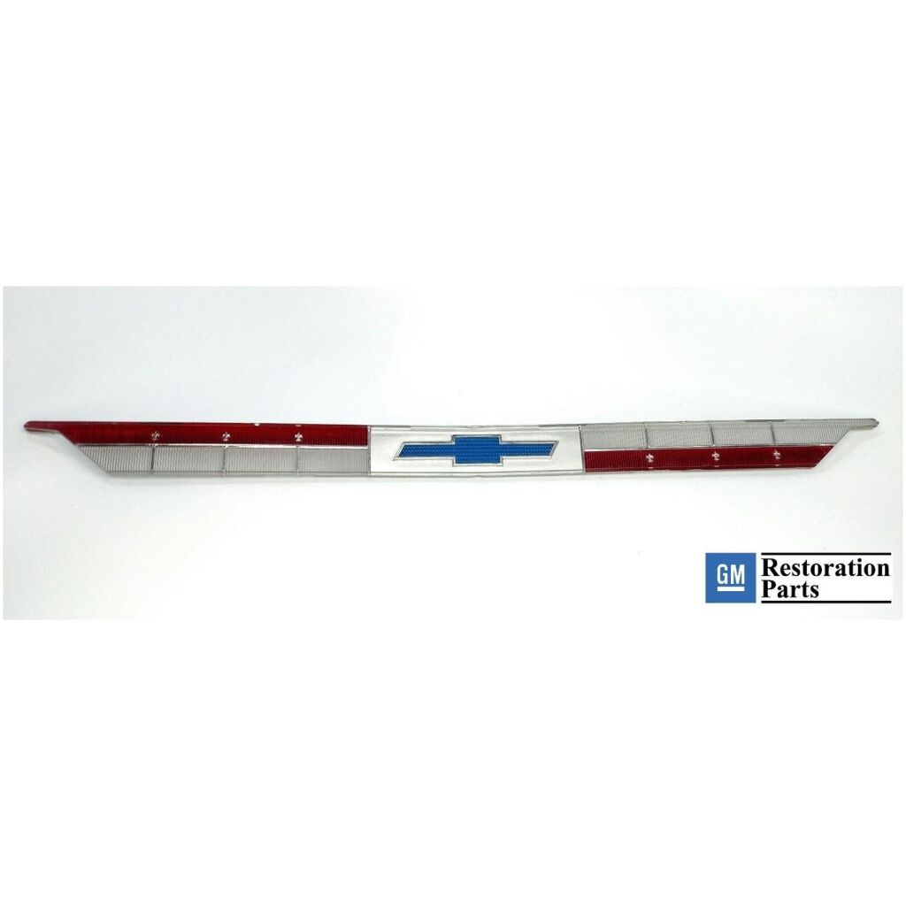 CHEVROLET 1963 Plastdelen baklucksemblemet