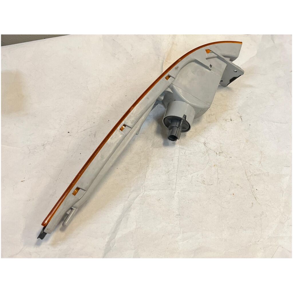 Blinkers insats höger fram Mitsubishi Eclipse generation 3 1999-2005 , 045-5771
