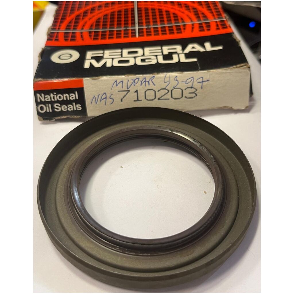 Packbox 3.210x2.070x0.420" Mopar Mitsubishi Eagle 1993-97, National 710203