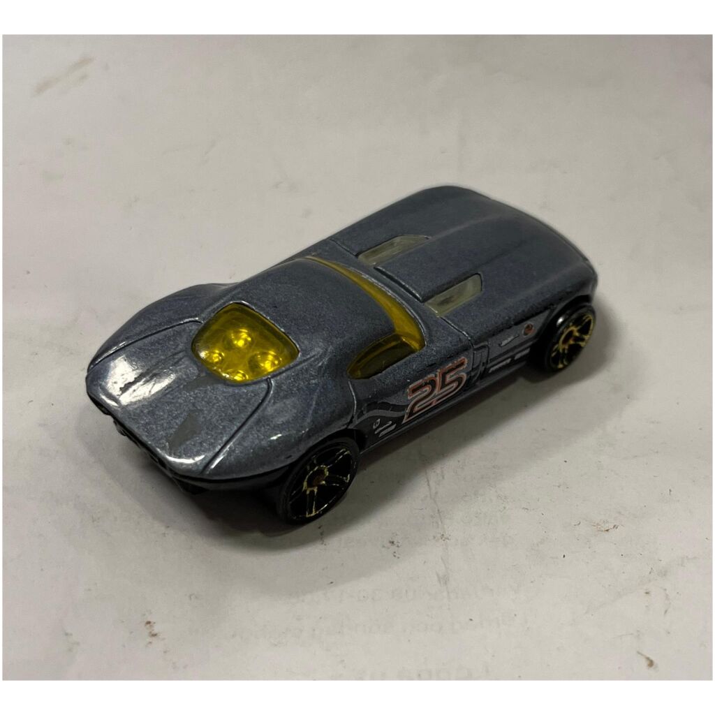 Fast FeLion - Hot Wheels 1/64