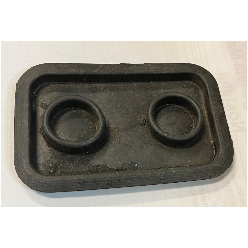 Gummilock huvudbromscylinder 16x10cm GM GMC 1981-2002 , 5042092