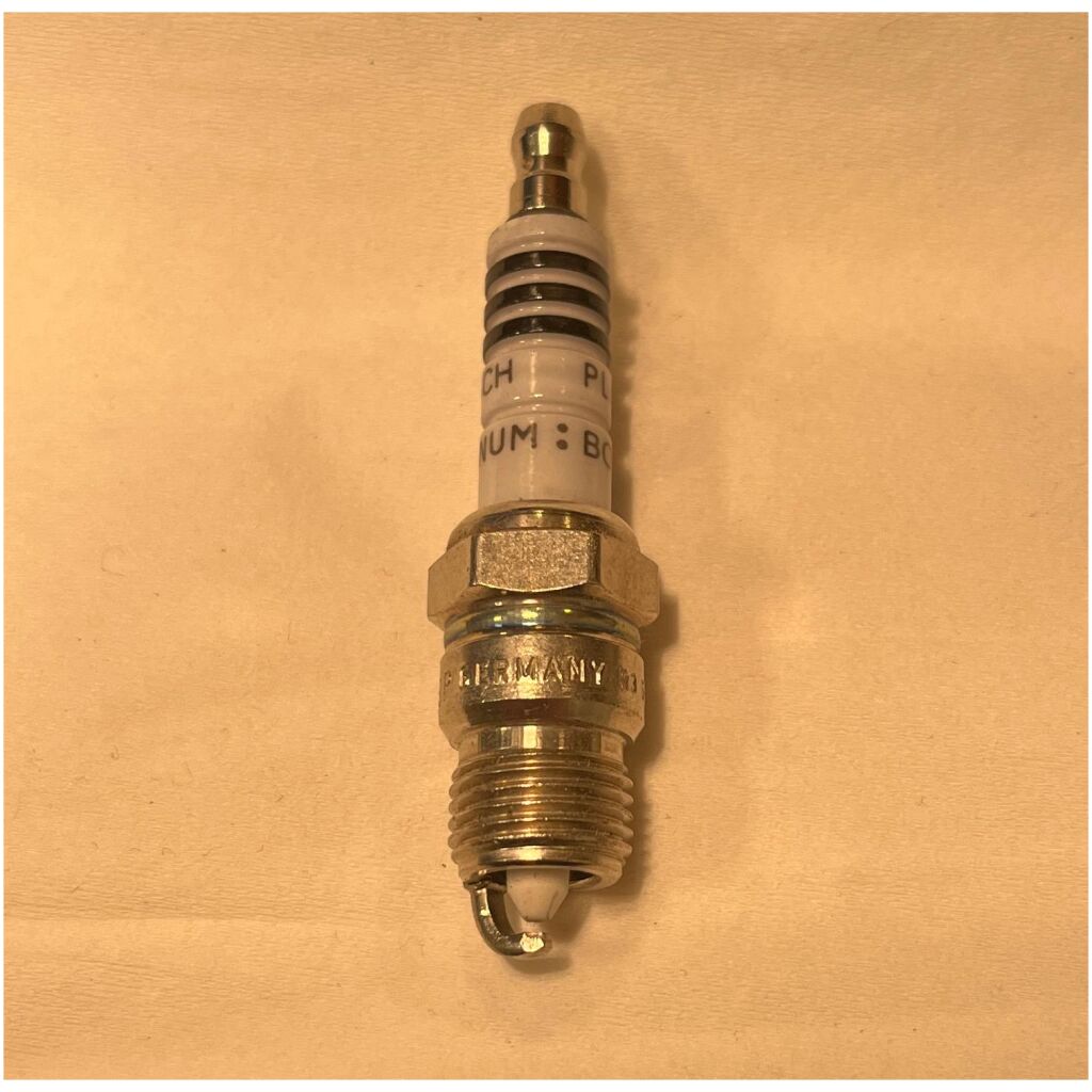 Tändstift platinum GM V8 305 350 400cui 1971-96 , BOSCH HR9BP