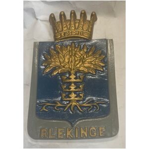 Blekinge vapensköld landskapssköld i gjutmetall ca 25x15,5 cm
