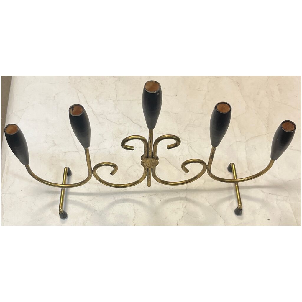 5-armad ljusstake i smide / mässing / teak 32cm lång x20cm hög 120mm invänd mått