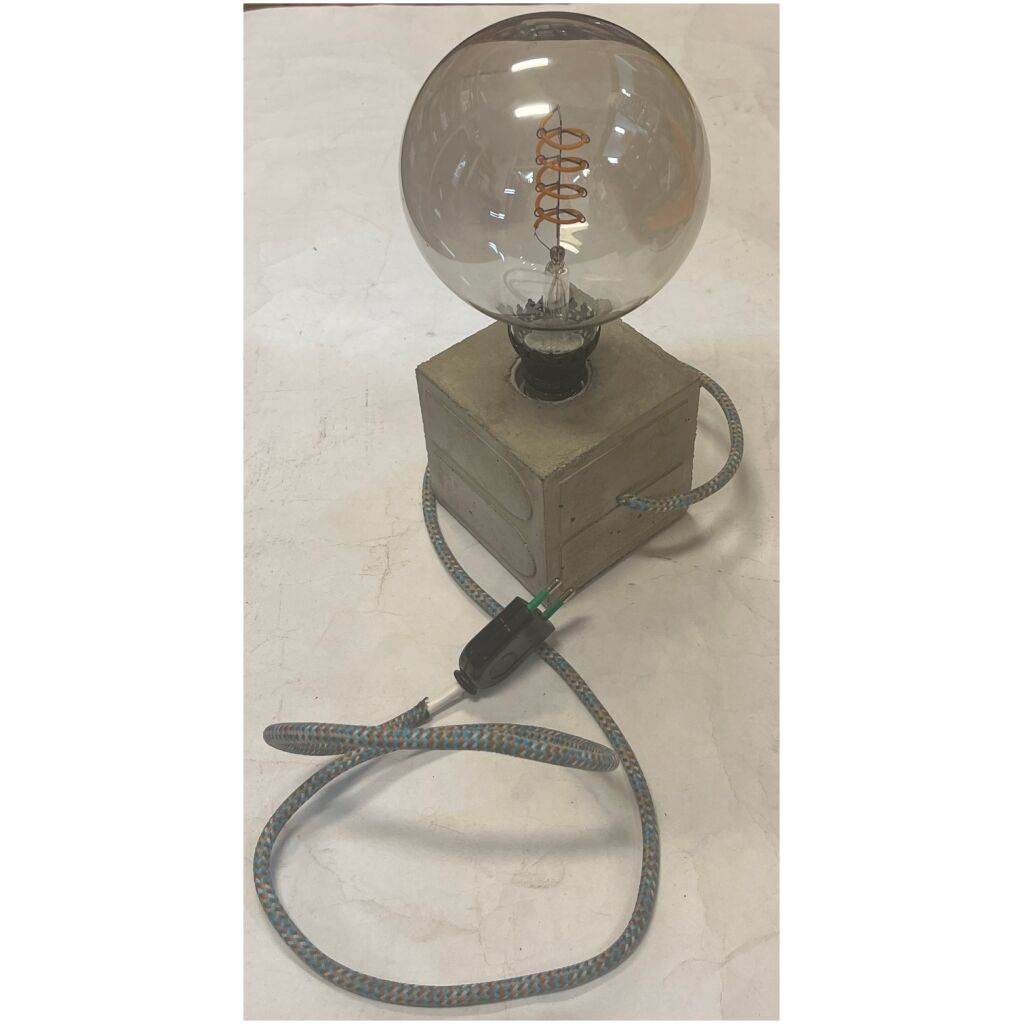 Designlampa cement / betong E27 27x10x9,5cm inkl glödlampa