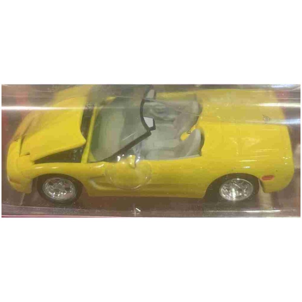 Chevrolet Corvette cab 2003 Modern Muscle R2 Johnny Lightning 1/64