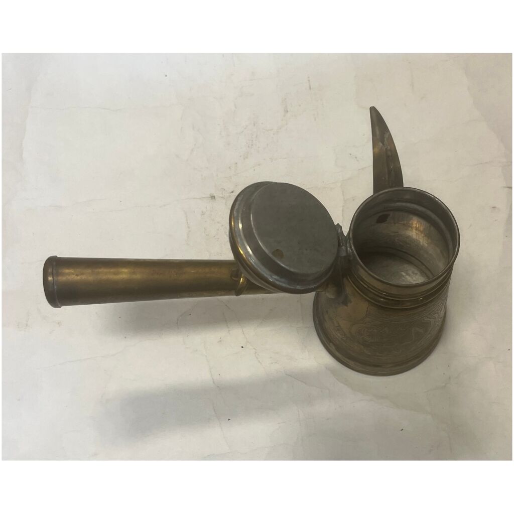 Gammal arabisk Israelisk tekanna vattenkokare med lock , mässing ca 1900-1940-tal