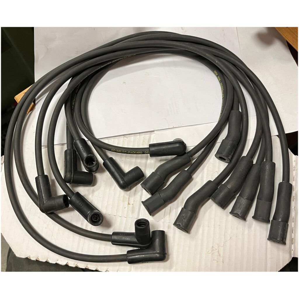 Tändkabelsats 8mm V8 Ford F-series , Delco 618B 12043745
