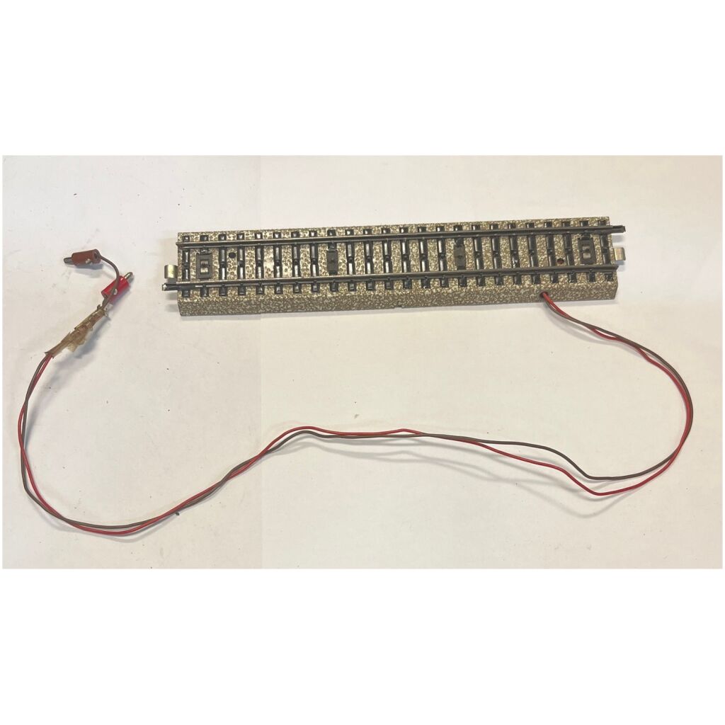 Parti räls / skenor varav en växel totalt 27 skenor Märklin tågbana