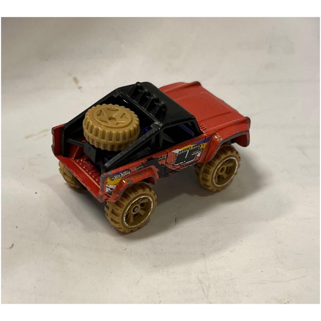 Ford Bronco 4x4 Custom - Hot Wheels 1/64