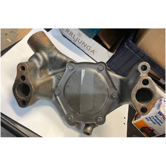 Vattenpump V8 SB 307-350-400 Chevrolet 1968-1972 , GM 3953692