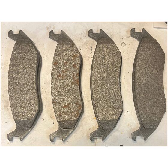 Bromsbelägg bak RAM 1500 2019-23 Dodge 2004-10 Chrysler 2007-09 WAGNER MX967A