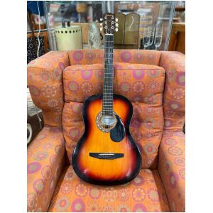Johnson begagnad akustisk gitarr helt spelbar
