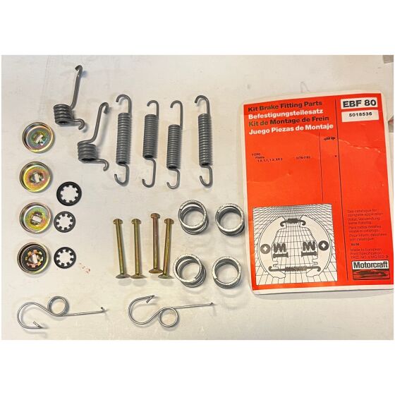 Fjädersats bromsbackar bak Ford Fiesta 1976-1983 Ford 5018536
