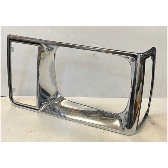 Lyktsarg strålkastare vänster Buick Century 1980-1981 GM 25501323