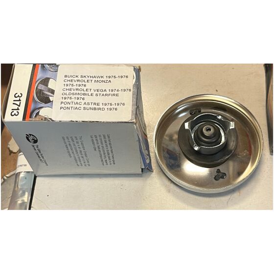 Tanklock Chevrolet Buick Oldsmobile Pontiac 1974-1976 GATES 31713