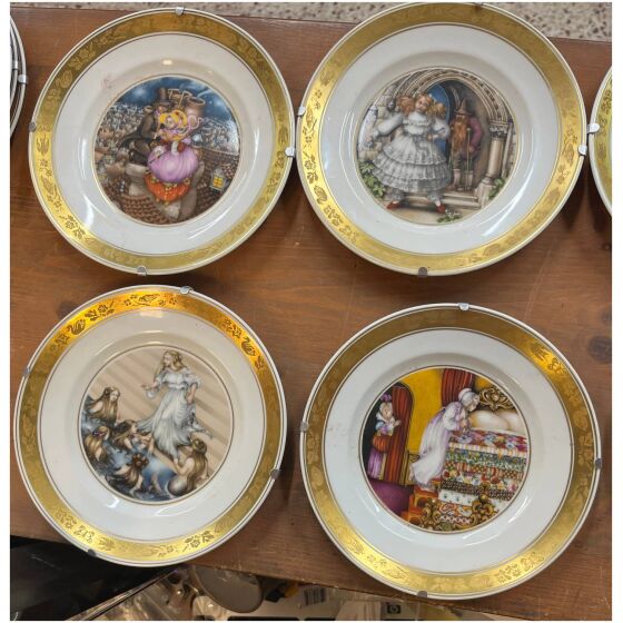 10 stycken Royal Copenhagen Hans Christians Andersen Plates tallrikar