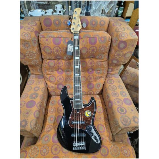 Marcus Miller V7 alder 5 BK 2ND GEN - USED