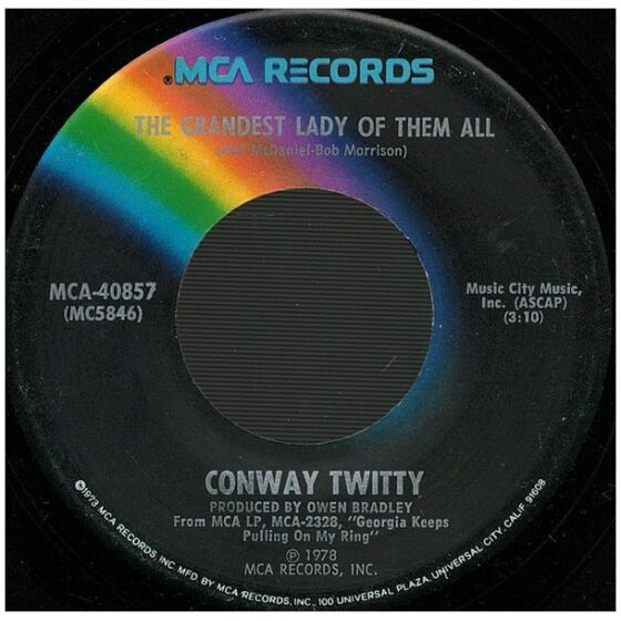 Conway Twitty - The Grandest Lady Of Them All / Im Used To Losing You (7, Single, Pin)