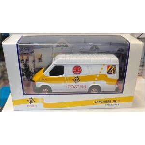 Ålands Posten bil nr 4 2000 Ford Transit van skala 1:43 Lledo / Corgi
