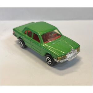 Mercedes 450 SE , Majorette 1/60