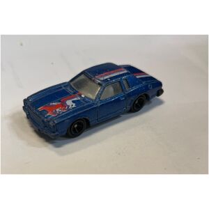 Ford Mustang II Coupé 1977 , Welly 1/64