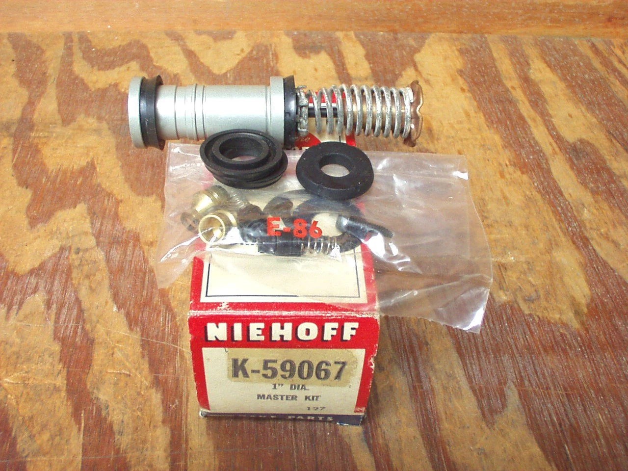 REPSATS HUVUDCYLINDER CHEVROLET /GMC 1967-70 MM