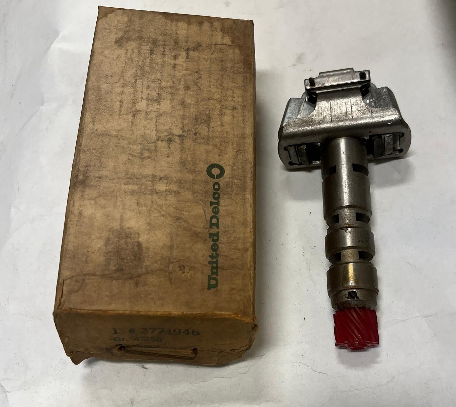 Governor powerglide trans Chevrolet 1958-62 , United Delco gr 4,256 3771946 NOS