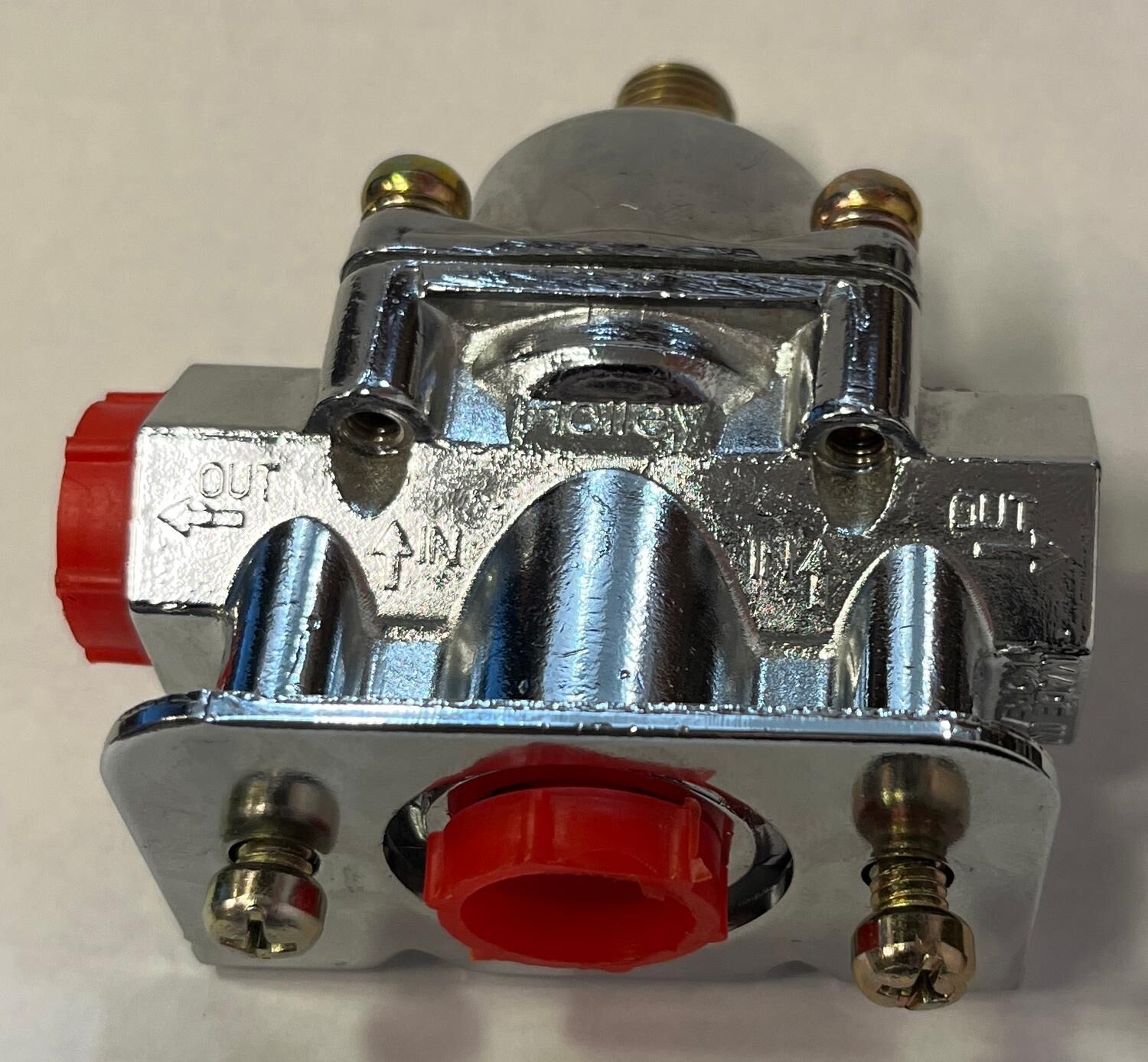 Bränsletrycksregulator röd lågtryck 1-4 PSI kromad 3/8 , Holley 12-804