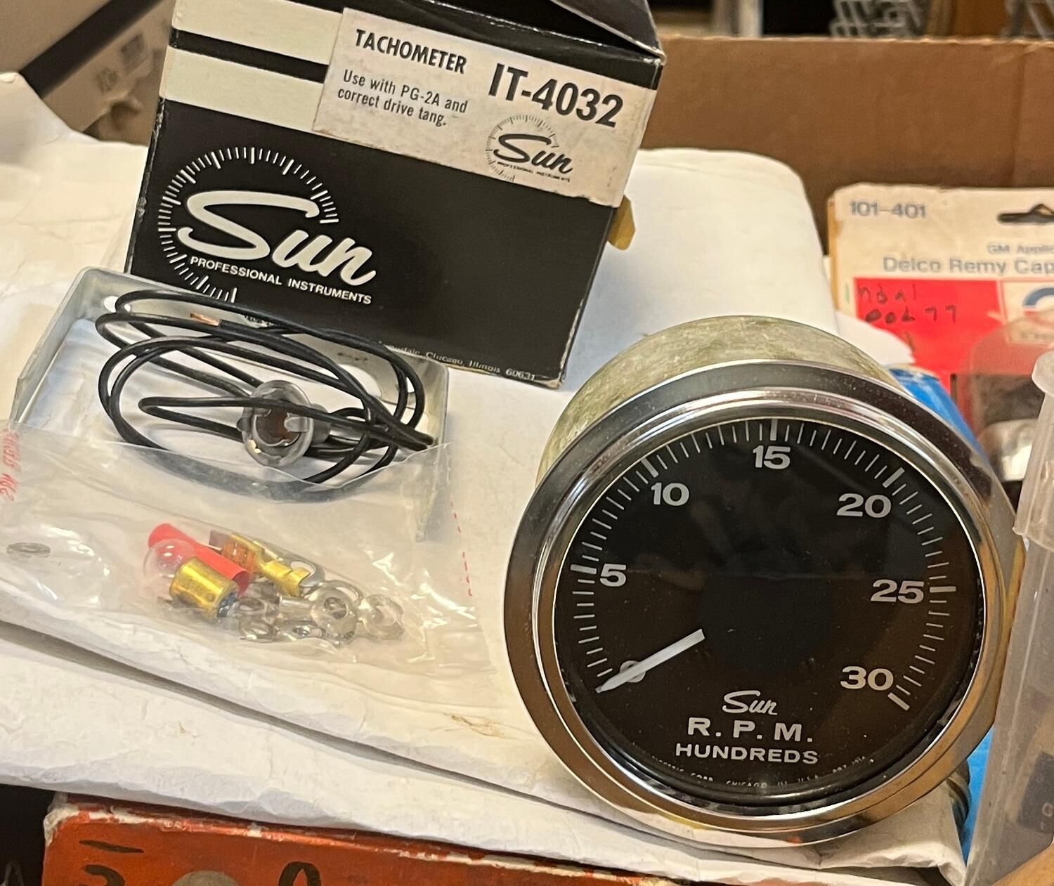 UNIK NOS: Sun Varvräknare IT-4032 (3000 RPM) – Lastbil, Båt & Traktor