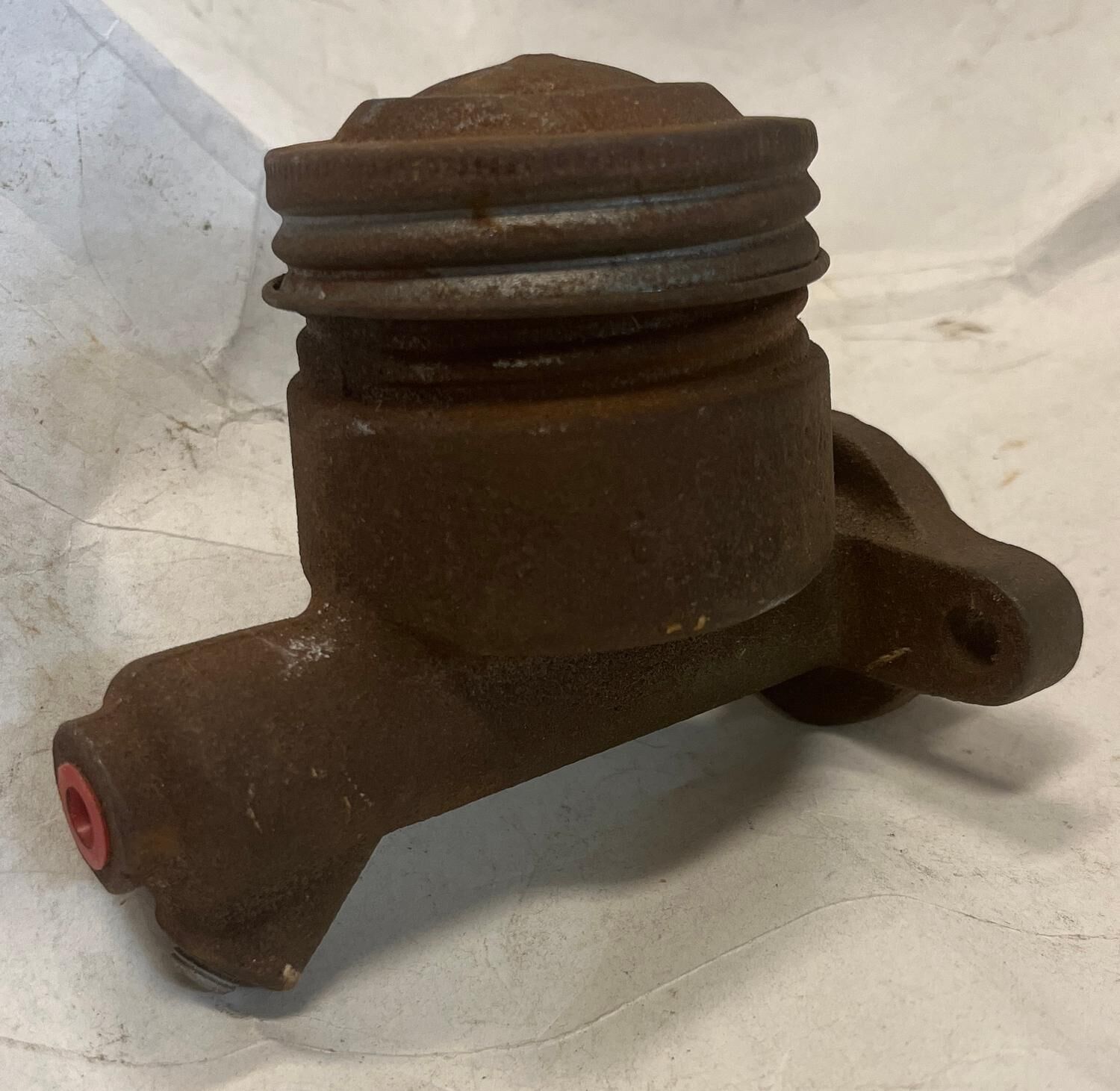 Huvudcylinder 223-240-289-352-390-410-427-428cui Ford Mercury 1964-66 35482 ,K41
