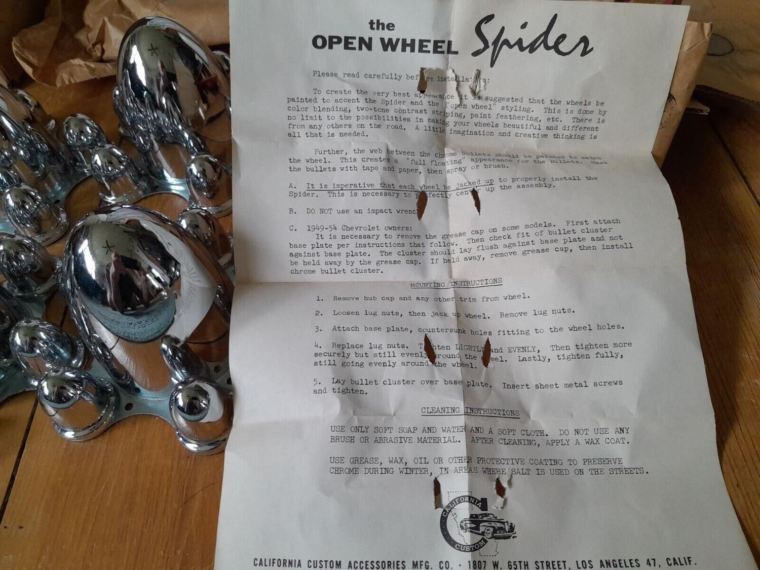 Spider caps 5 on 5-1/2" Vintage Spider Wheel Hub Cover (4/Set) - Bild 6