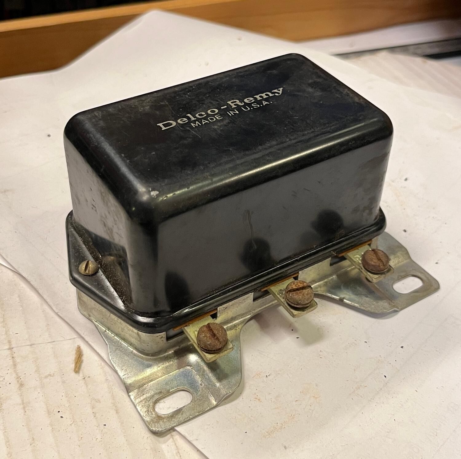 Laddningsrelä 12V neg, grd 37Amp Ford Lincoln 1956-64, Delco Remy F-605M