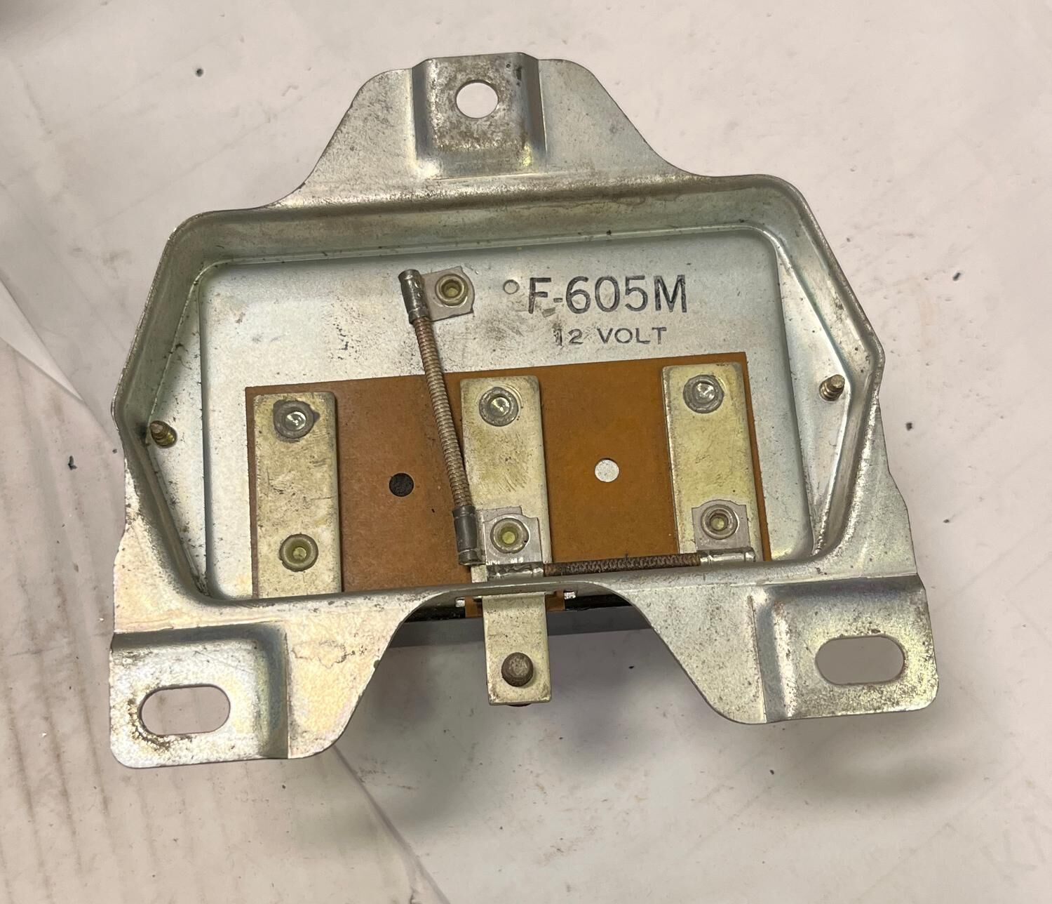 Laddningsrelä 12V neg, grd 37Amp Ford Lincoln 1956-64, Delco Remy F-605M - Bild 2