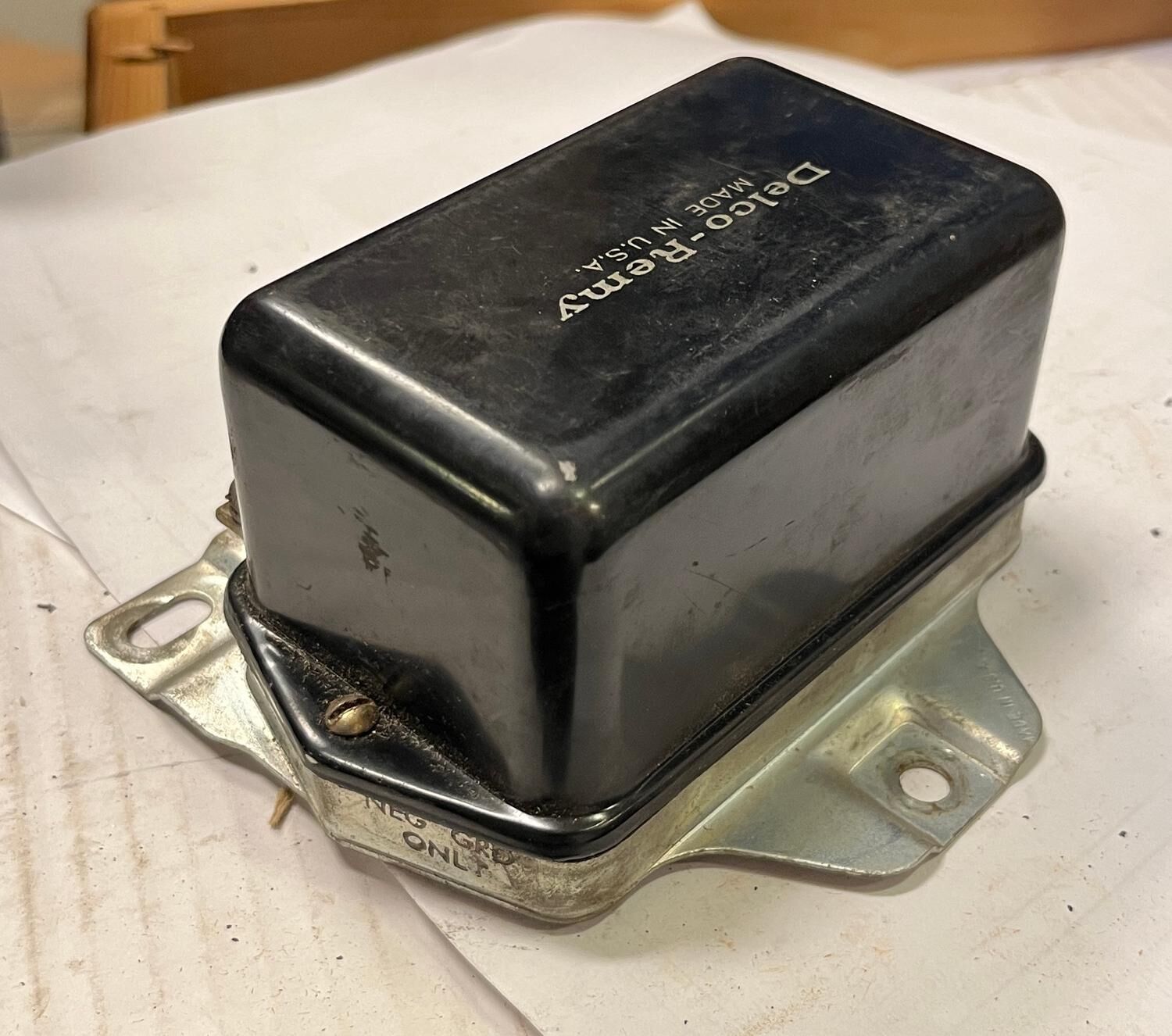 Laddningsrelä 12V neg, grd 37Amp Ford Lincoln 1956-64, Delco Remy F-605M - Bild 3