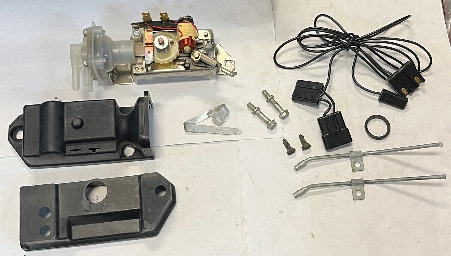 Spolarpump NOS GM 1963-84